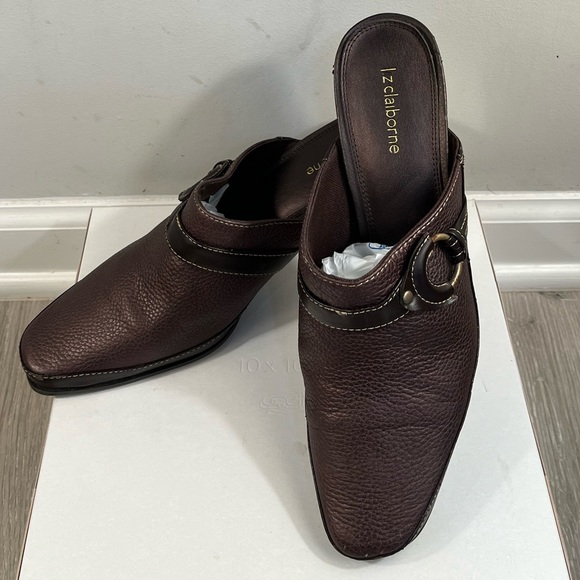 Liz Claiborne Brown Leather Mules Size 7 - Picture 3 of 5